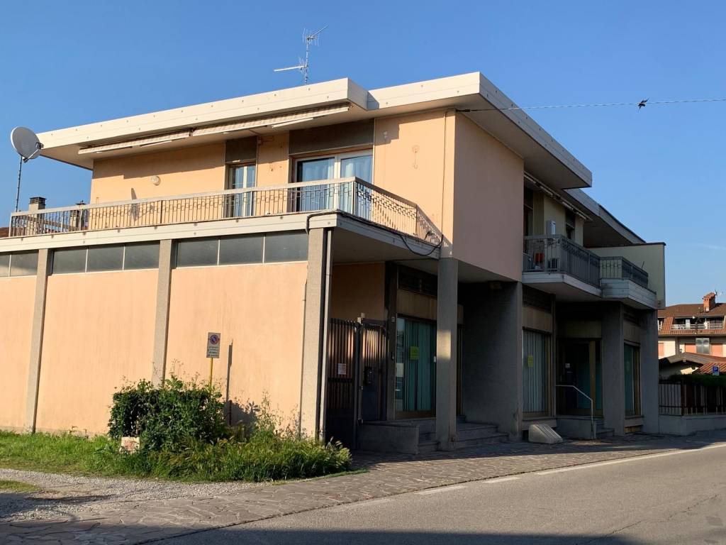 appartamento in vendita ad Osio Sopra