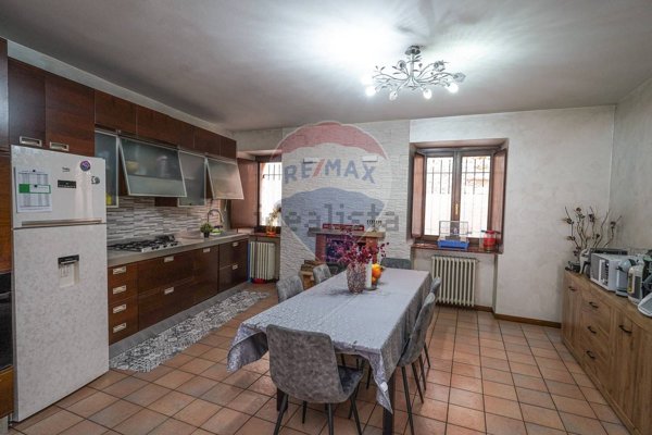 appartamento in vendita ad Osio Sopra