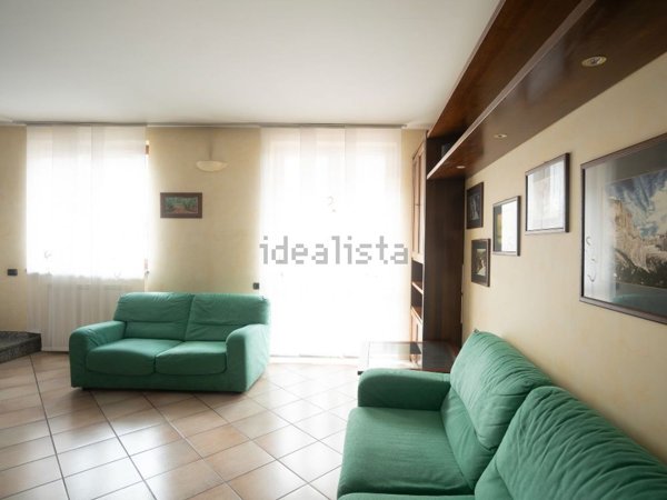 casa indipendente in vendita ad Osio Sopra