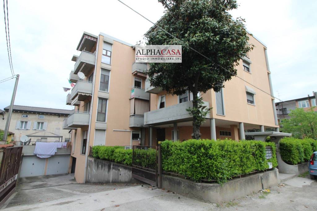 appartamento in vendita ad Osio Sopra