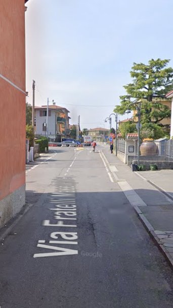 negozio in vendita ad Osio Sopra