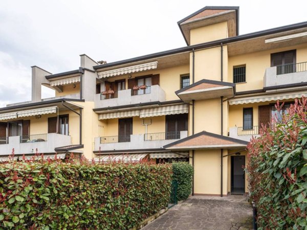 appartamento in vendita ad Osio Sopra