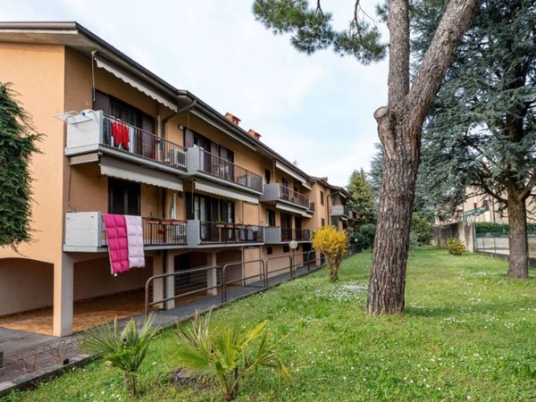appartamento in vendita ad Osio Sopra