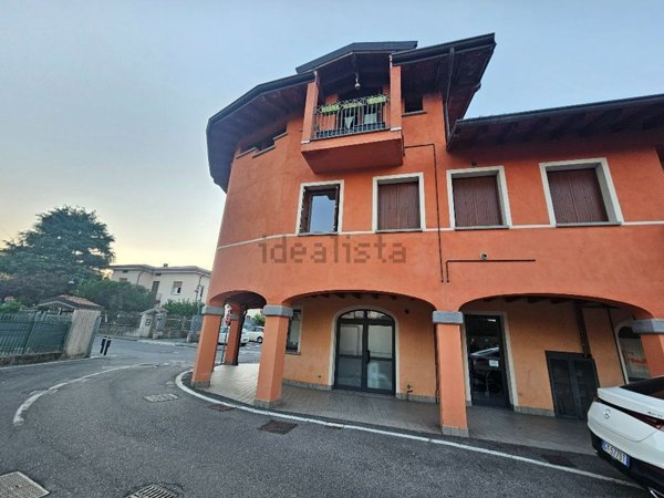 appartamento in vendita ad Osio Sopra