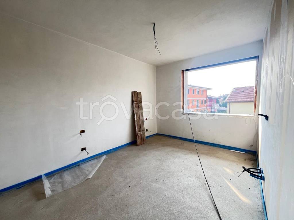 appartamento in vendita ad Osio Sopra