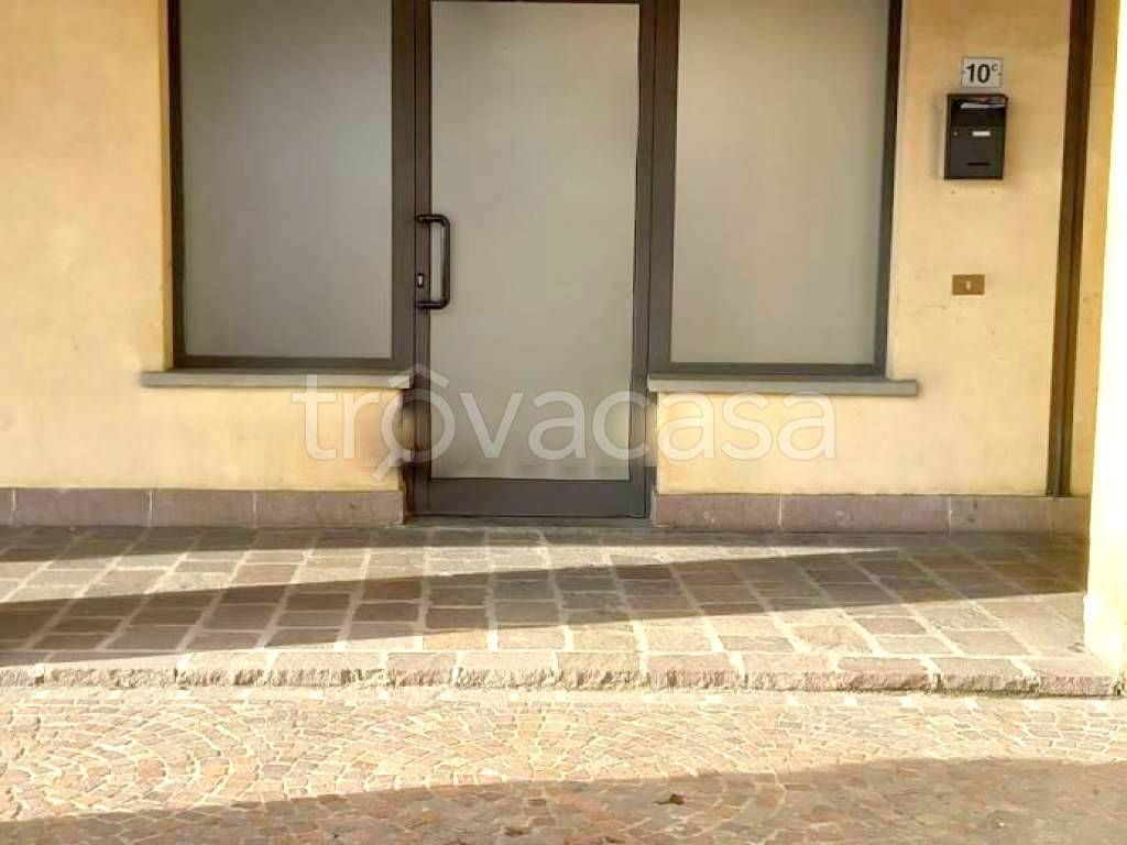 appartamento in vendita ad Osio Sopra