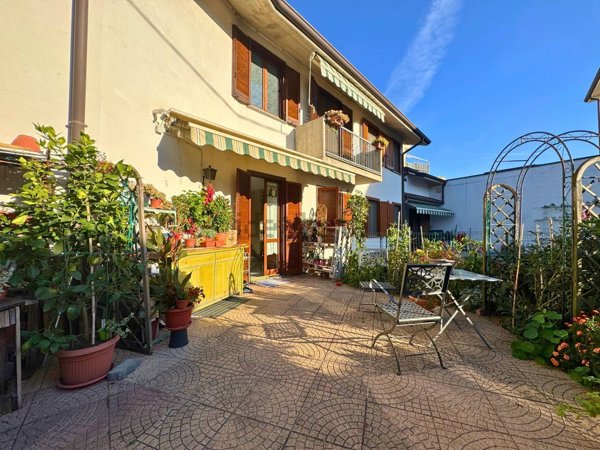 casa indipendente in vendita ad Osio Sopra