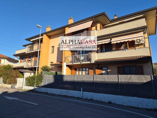 appartamento in vendita ad Osio Sopra