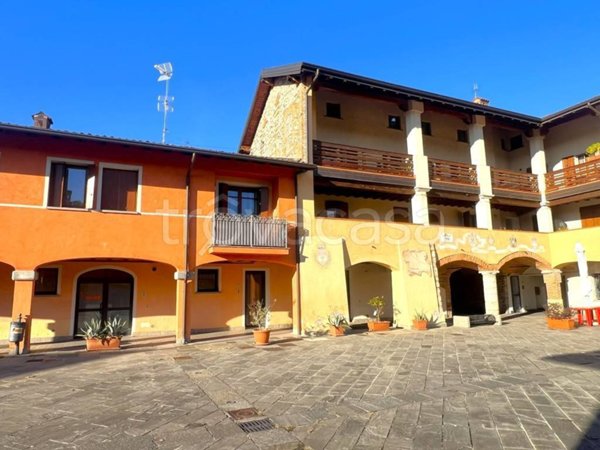 appartamento in vendita ad Osio Sopra