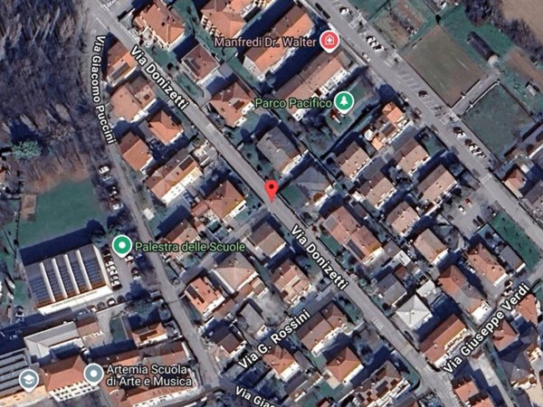 locale commerciale in vendita ad Osio Sopra