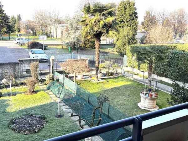 appartamento in vendita ad Osio Sopra