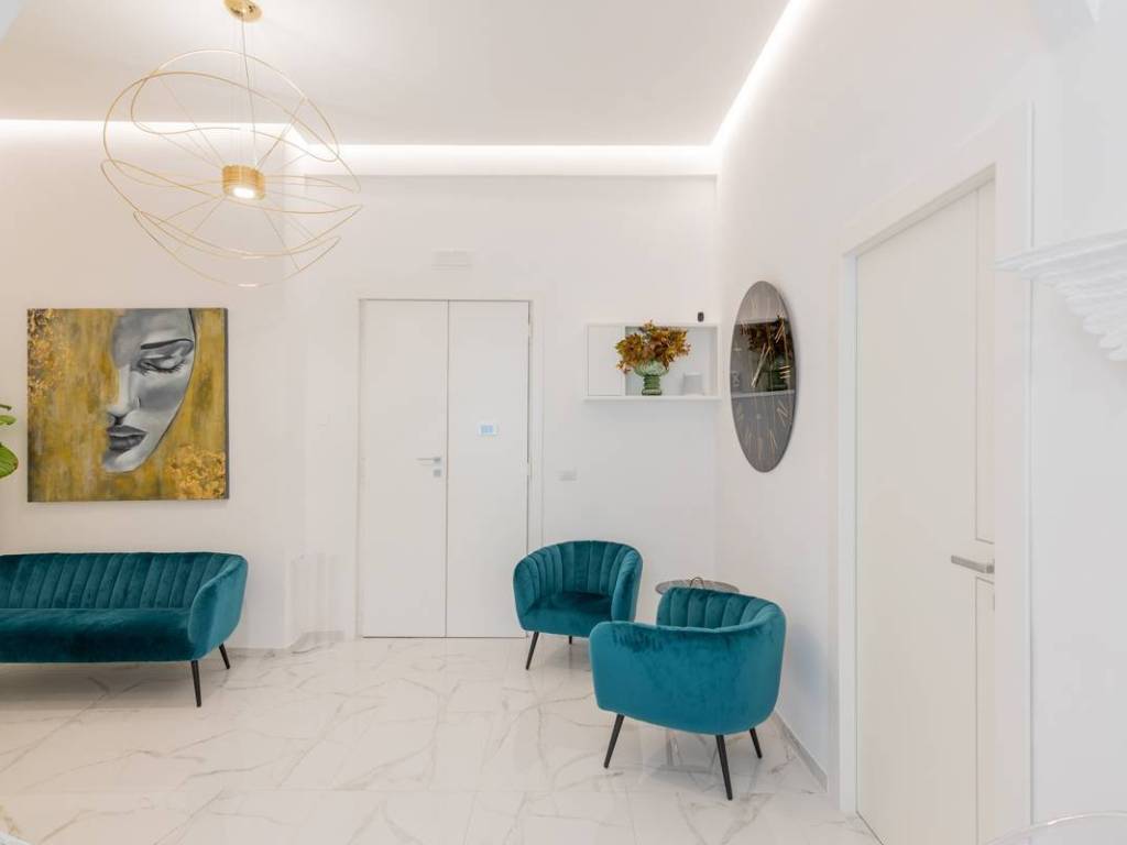 negozio in vendita ad Osio Sopra