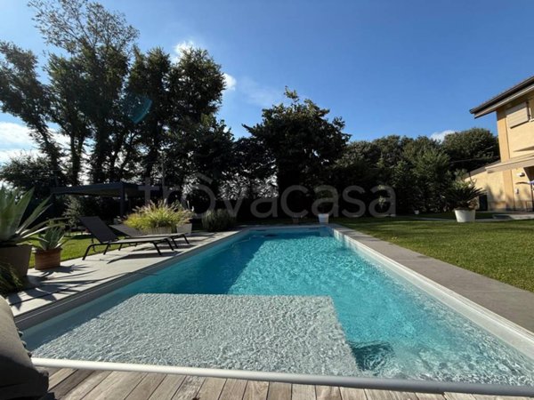 casa indipendente in vendita ad Osio Sopra