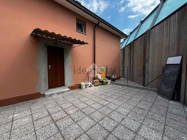 appartamento in vendita ad Osio Sopra