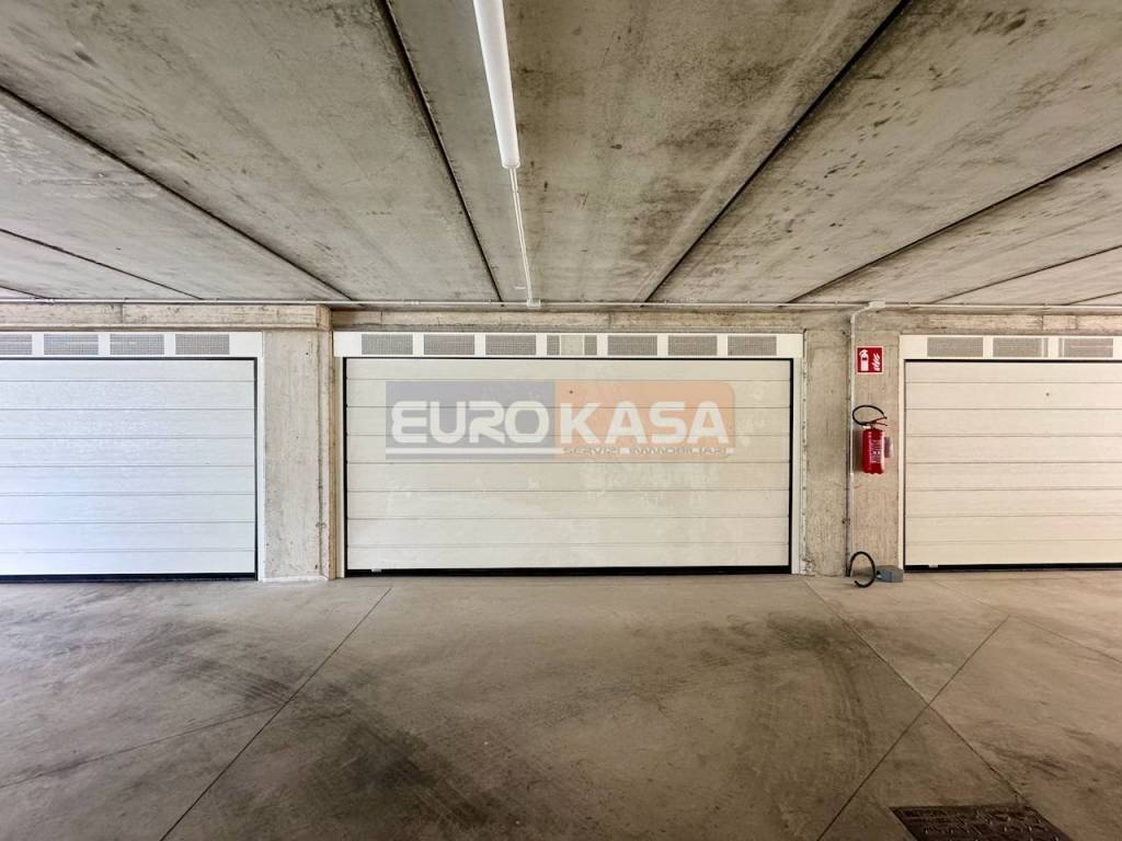 ufficio in vendita ad Osio Sopra