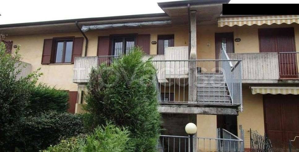 appartamento in vendita ad Osio Sopra