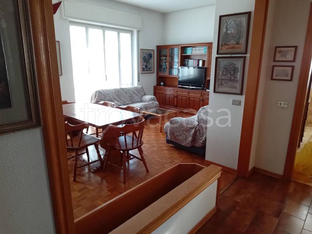 appartamento in vendita ad Osio Sotto