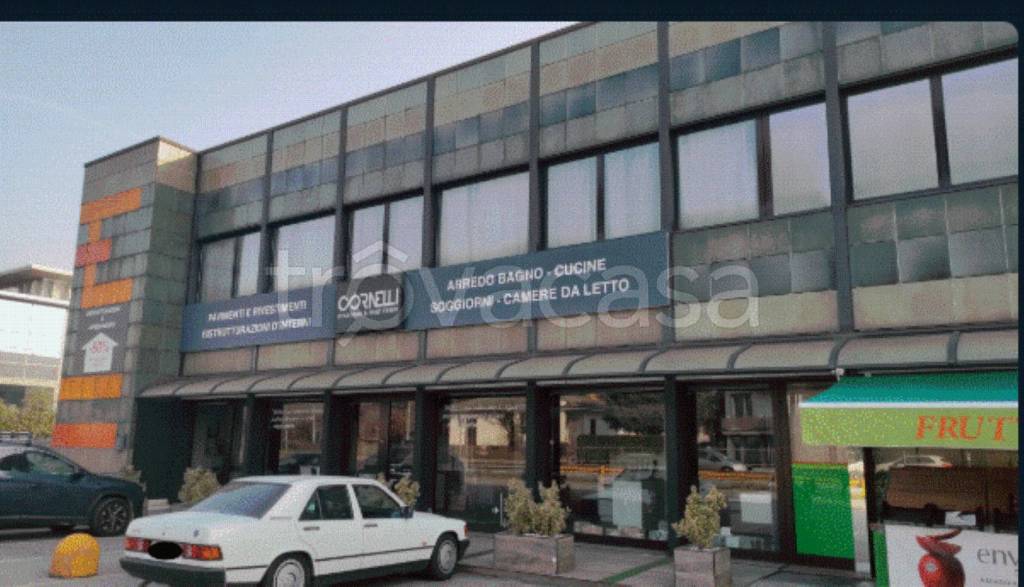 ufficio in vendita ad Osio Sotto