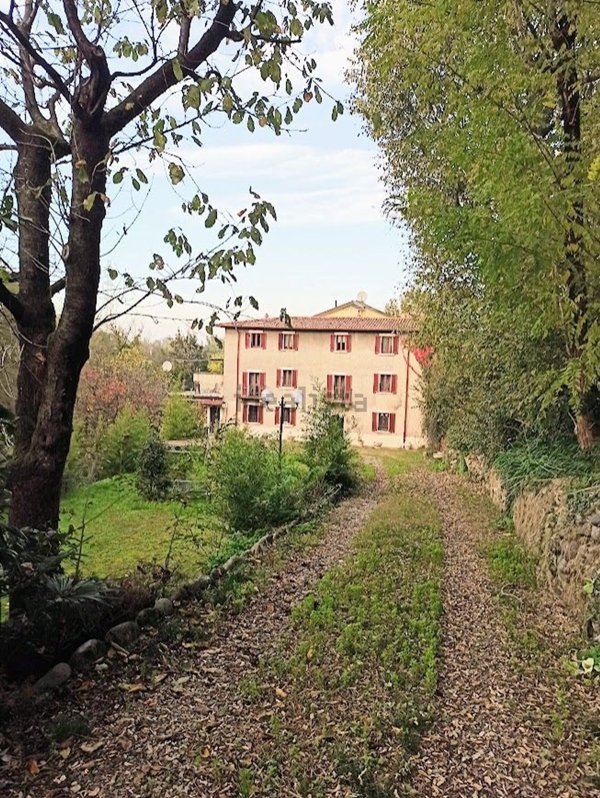 casa indipendente in vendita ad Osio Sotto
