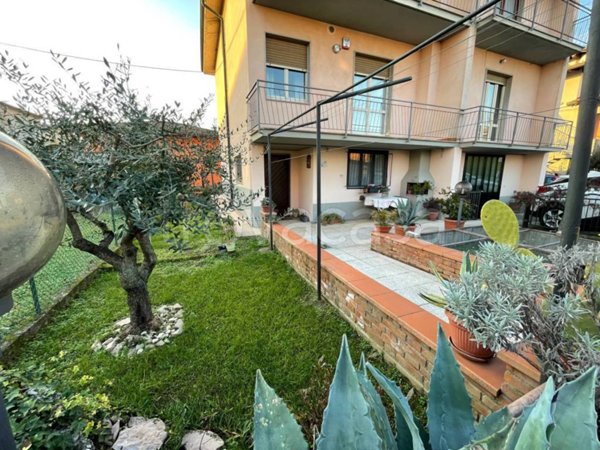casa indipendente in vendita ad Osio Sotto