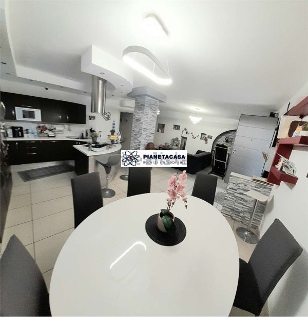 casa indipendente in vendita ad Osio Sotto