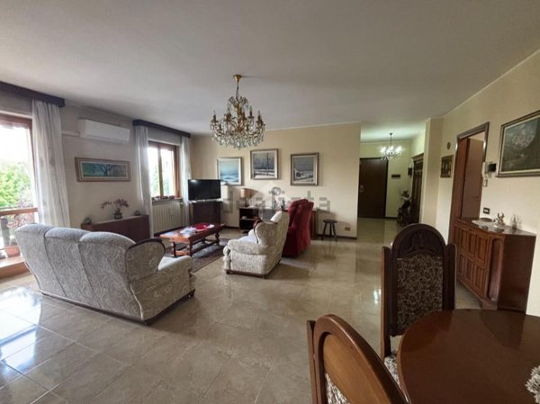 appartamento in vendita ad Osio Sotto