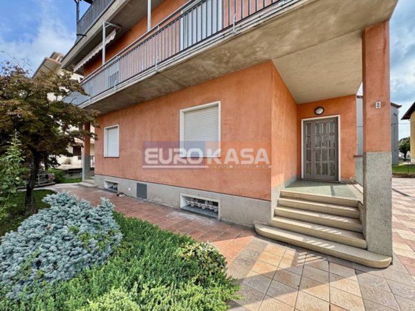 appartamento in vendita ad Osio Sotto