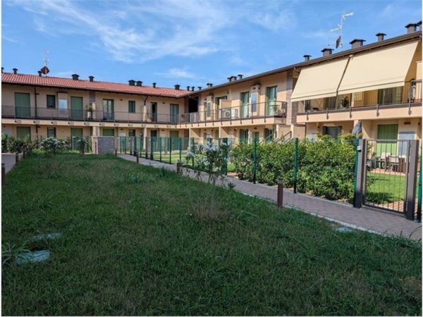 appartamento in vendita ad Osio Sotto