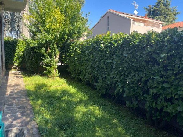 casa indipendente in vendita ad Osio Sotto