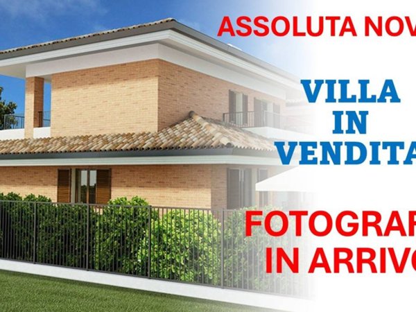 casa indipendente in vendita ad Osio Sotto