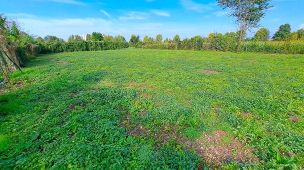 terreno agricolo in vendita ad Osio Sotto