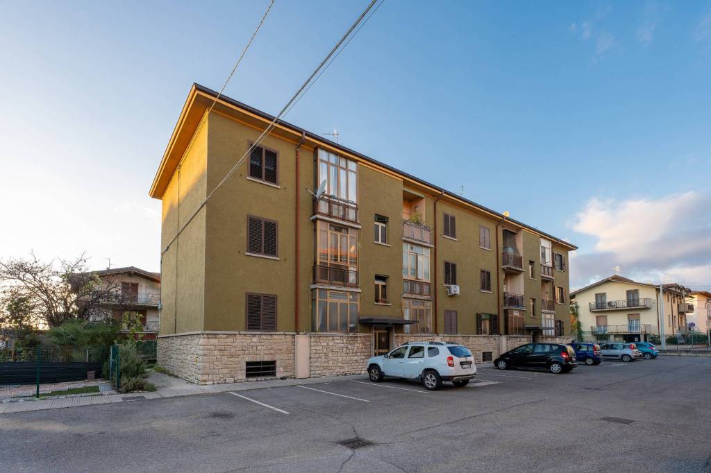 appartamento in vendita ad Osio Sotto