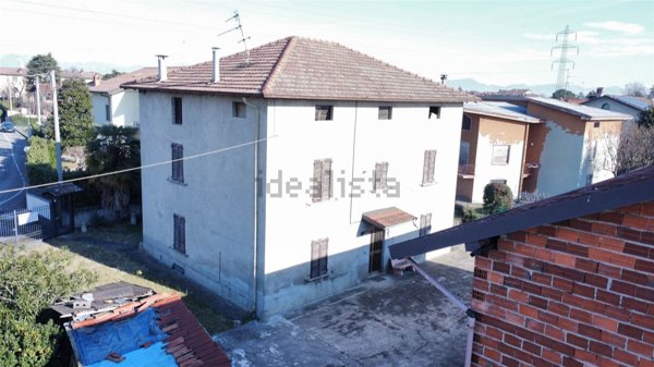 casa indipendente in vendita ad Osio Sotto