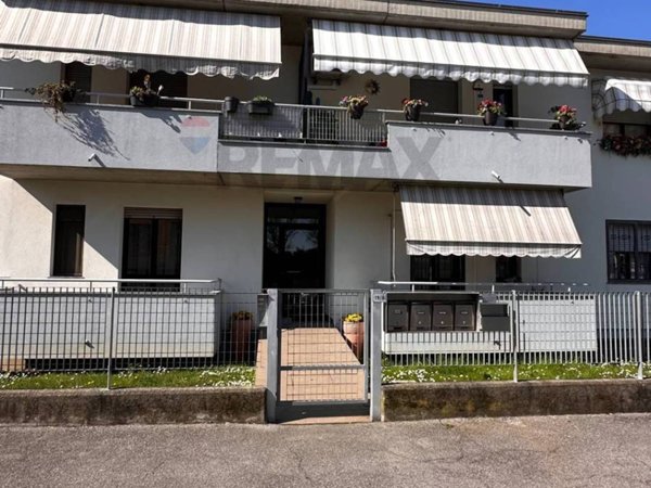 appartamento in vendita ad Osio Sotto