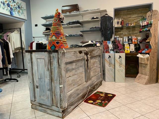 locale commerciale in vendita ad Osio Sotto