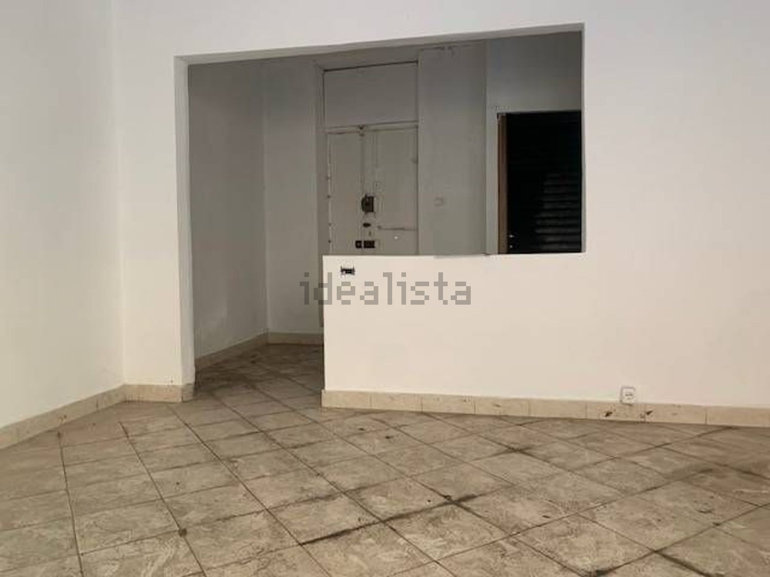 locale commerciale in vendita ad Osio Sotto