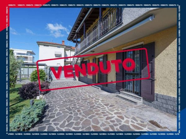 casa indipendente in vendita ad Osio Sotto