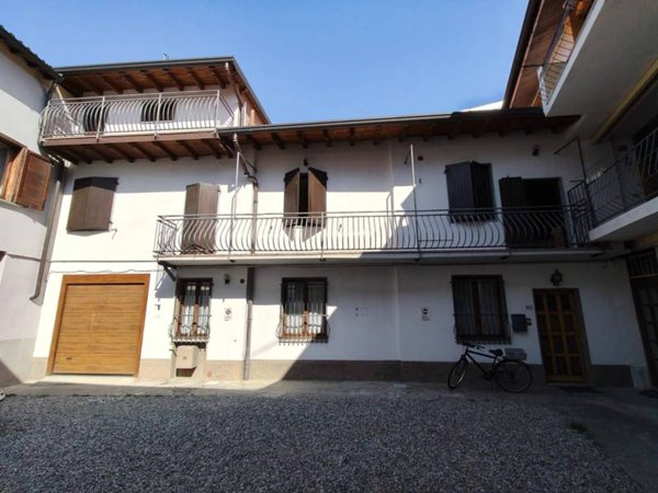casa indipendente in vendita ad Osio Sotto