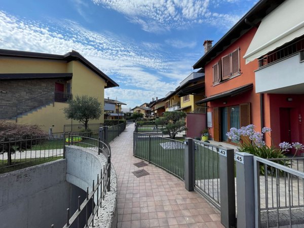 appartamento in vendita ad Osio Sotto