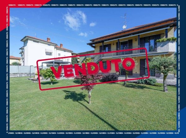 casa indipendente in vendita ad Osio Sotto
