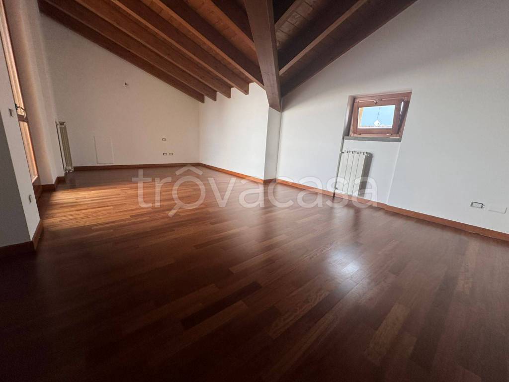 appartamento in vendita ad Osio Sotto