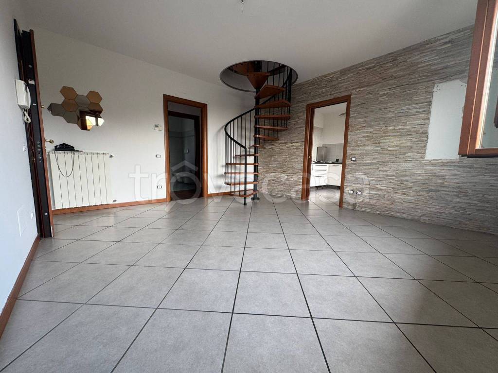 appartamento in vendita ad Osio Sotto