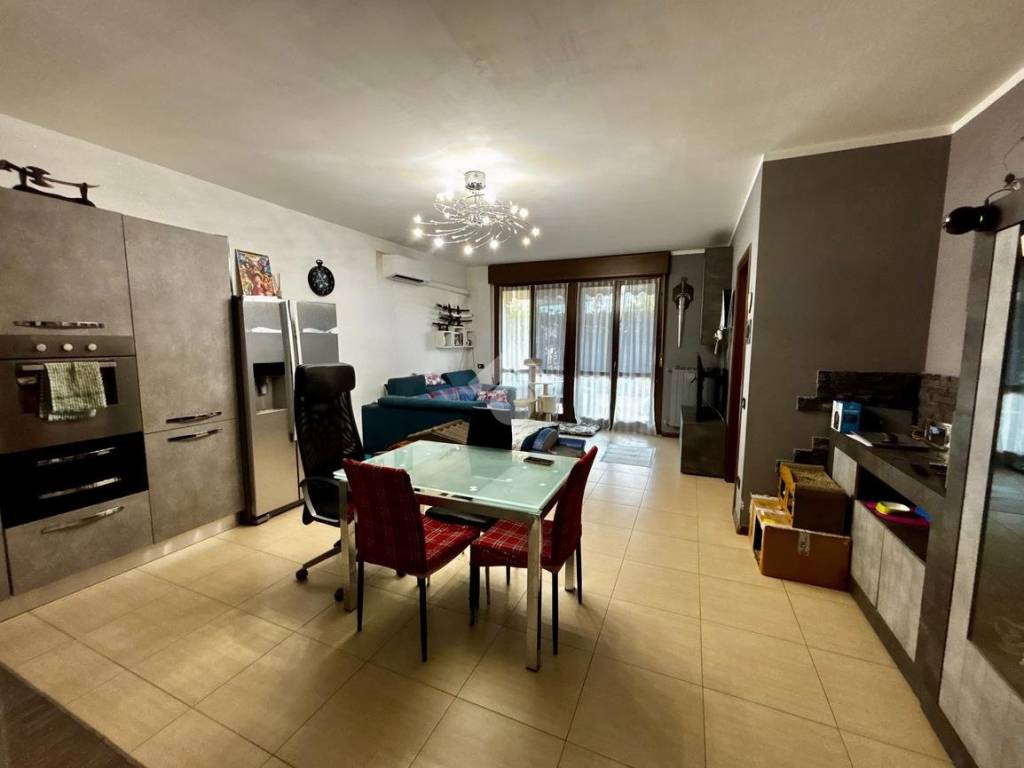 appartamento in vendita ad Osio Sotto