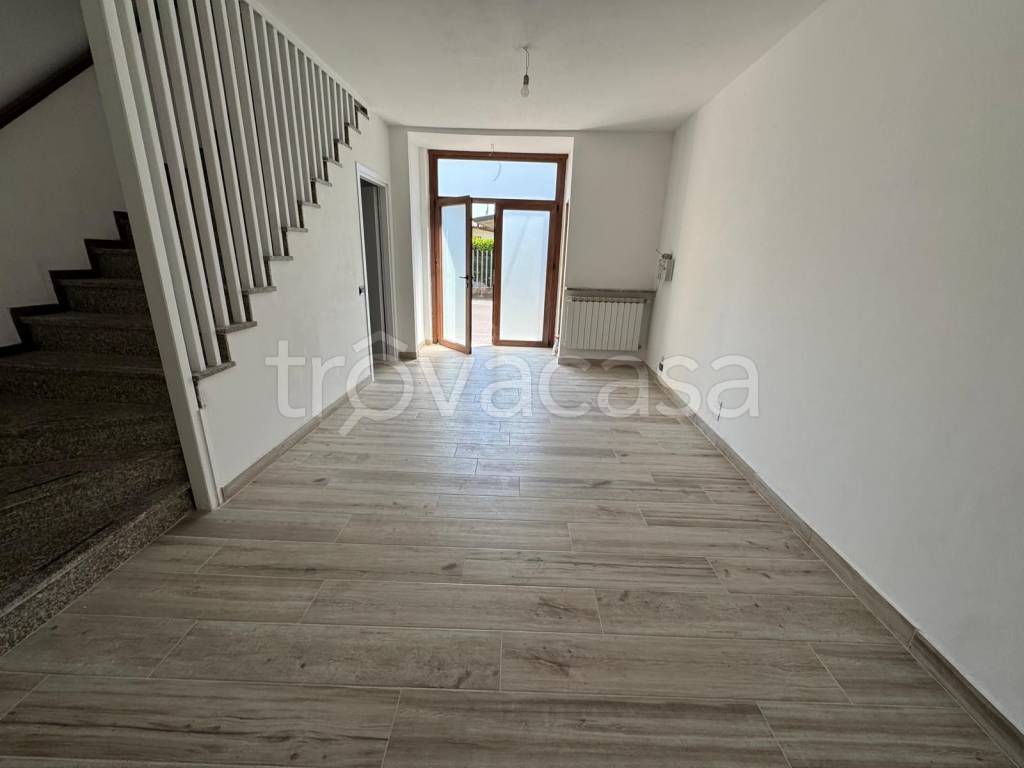 casa indipendente in vendita ad Osio Sotto