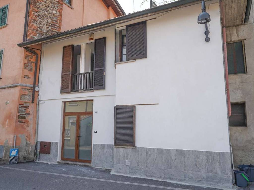 casa indipendente in vendita ad Osio Sotto