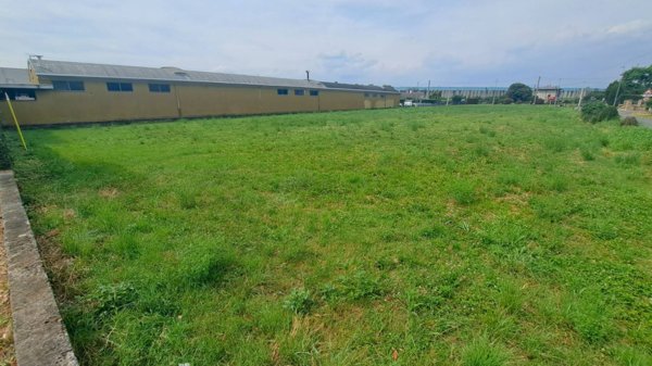 terreno in vendita ad Osio Sotto