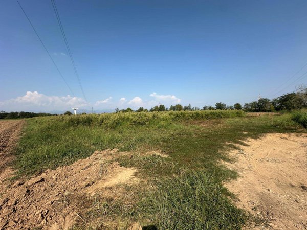 terreno in vendita ad Osio Sotto
