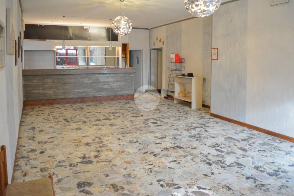 negozio in vendita a Pagazzano