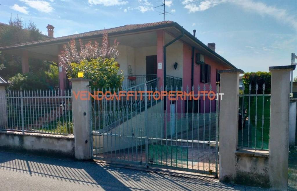 casa indipendente in vendita a Pagazzano