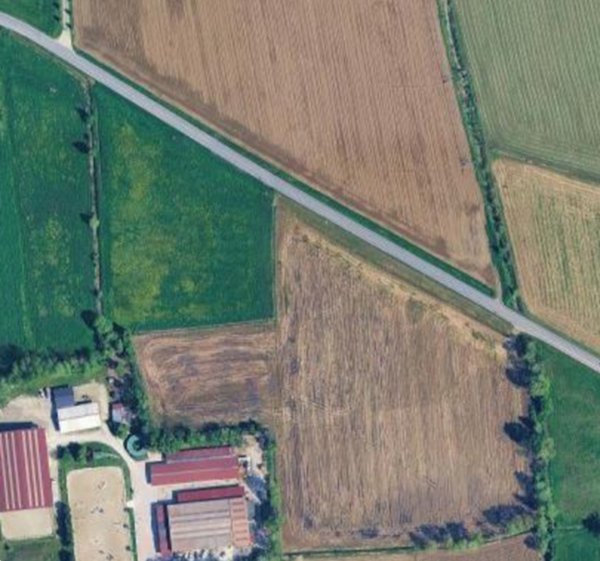 terreno edificabile in vendita a Pagazzano